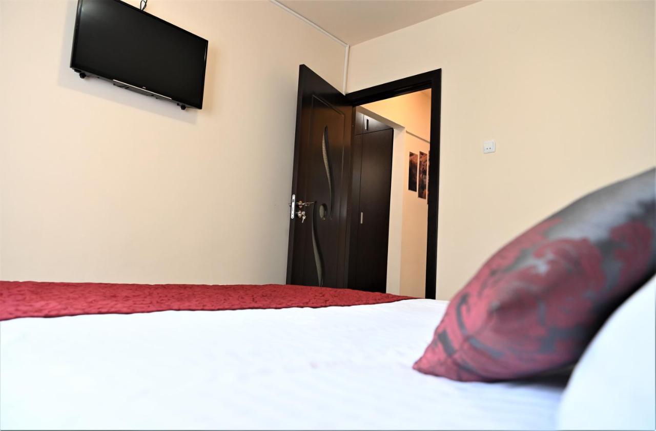 Marin Hotel Apartment Brașov Exterior foto